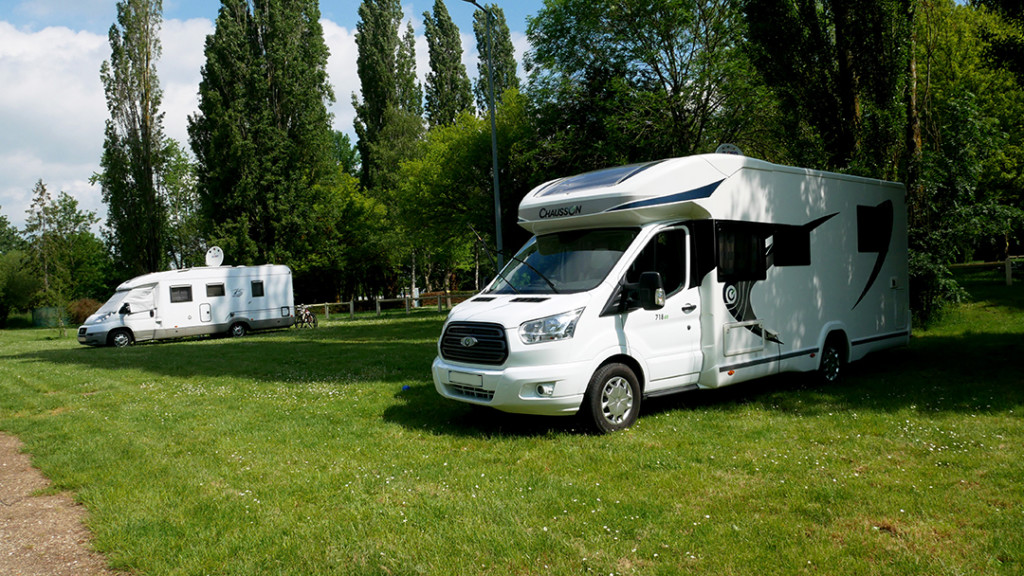 Camping cars en séjour au camping